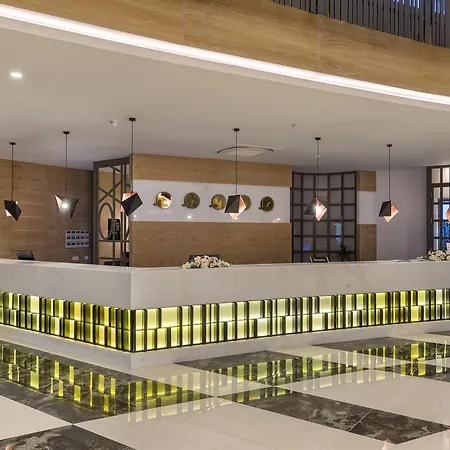 Hotel Crown Sunshine Ultra Side