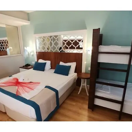 Crown Sunshine Ultra Hotel 5*